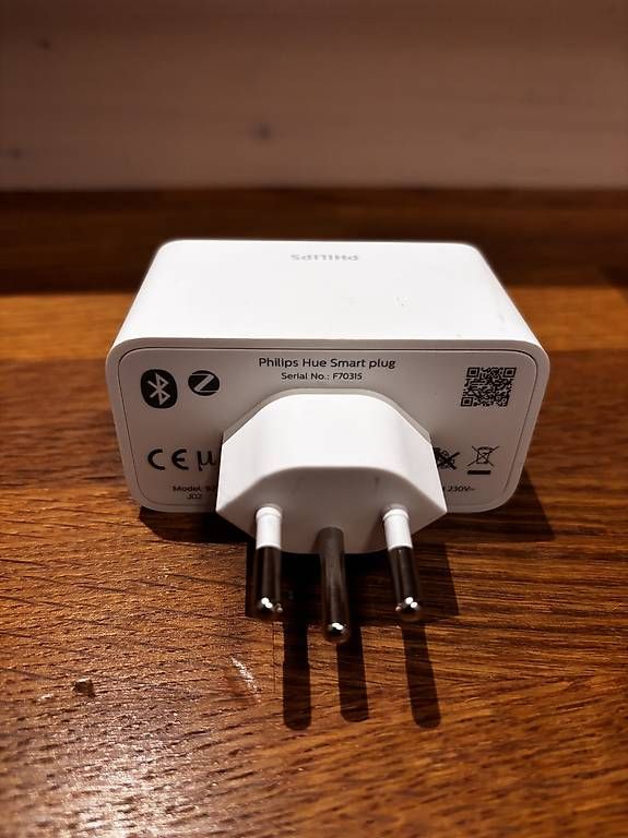 Spine: (7 Stk) Philips Hue smart Plug CH – Usato da Pfungen venduto da nicky79 3