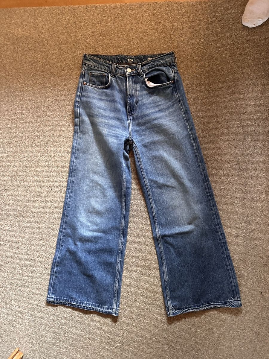 C&A Jeans: C&A Jeans Petite Grösse 34 – D'occasion à Wildensbuch par pet_d2dv