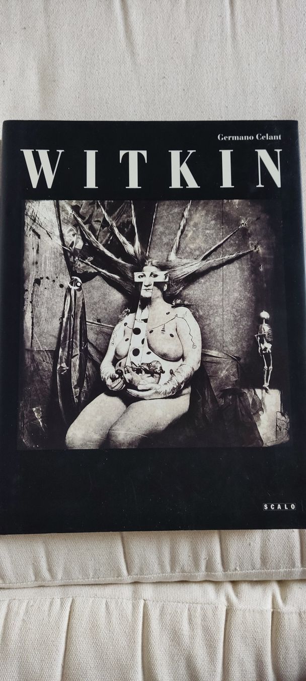 Libri: Buch Germano Celant "Joel-Peter Witkin" – Usato da Zürich venduto da imago6912