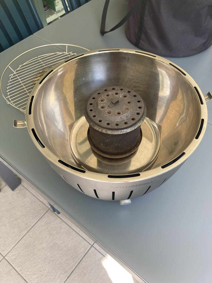 Griglie: Lotus Grill – Usato da Erlenbach ZH venduto da MBrun101 2