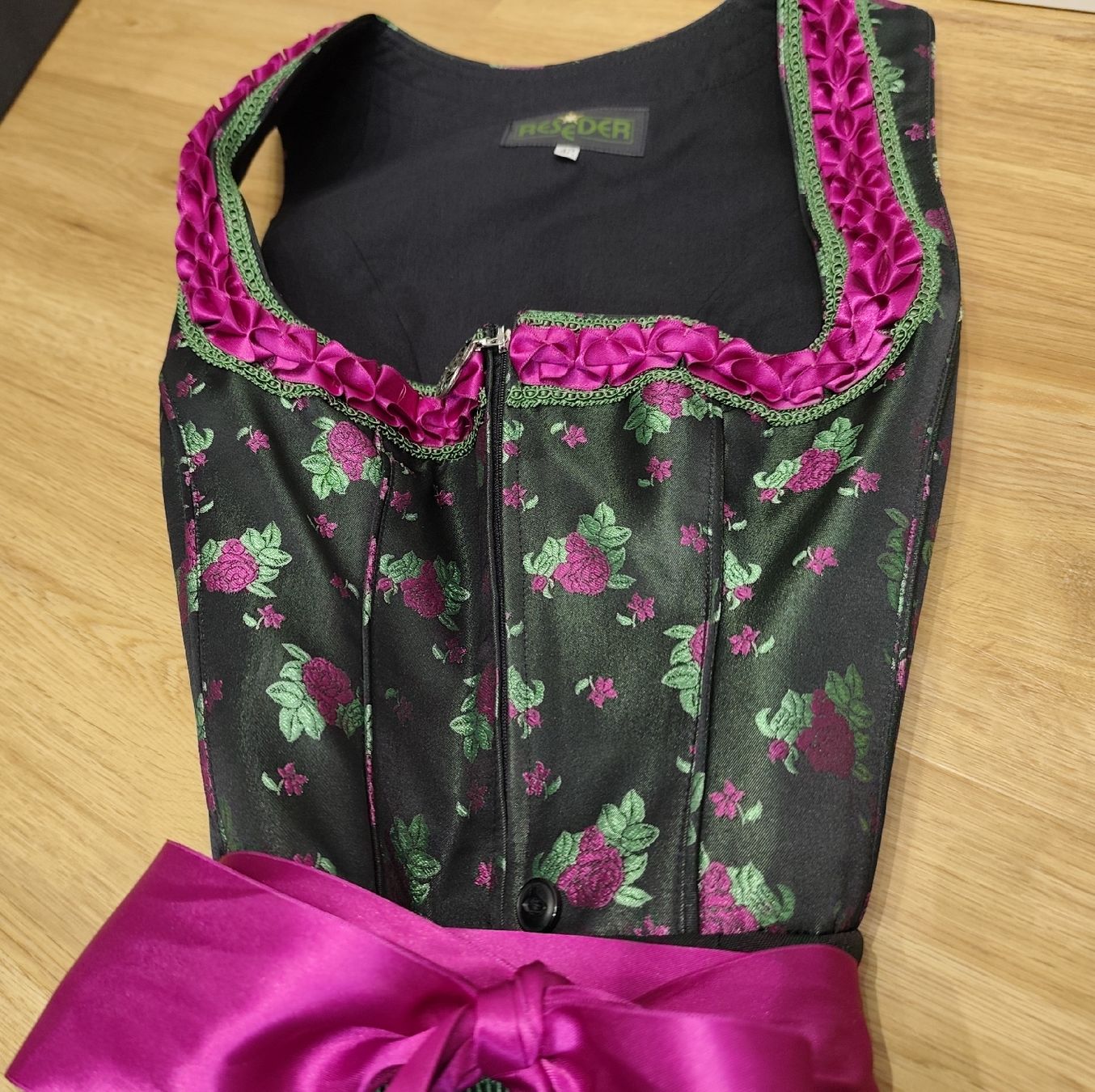 Vestiti: Dirndl Gr. 42 (40), RESEDER - NEU – Nuovo (secondo la descrizione) da Dussnang venduto da Rosenfee50 3