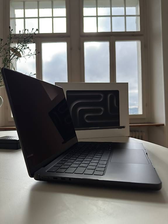 Notebook: Apple MacBook Pro 14,2 2026 M5 Pro Chip  – Usato da Zürich venduto da 2-m.