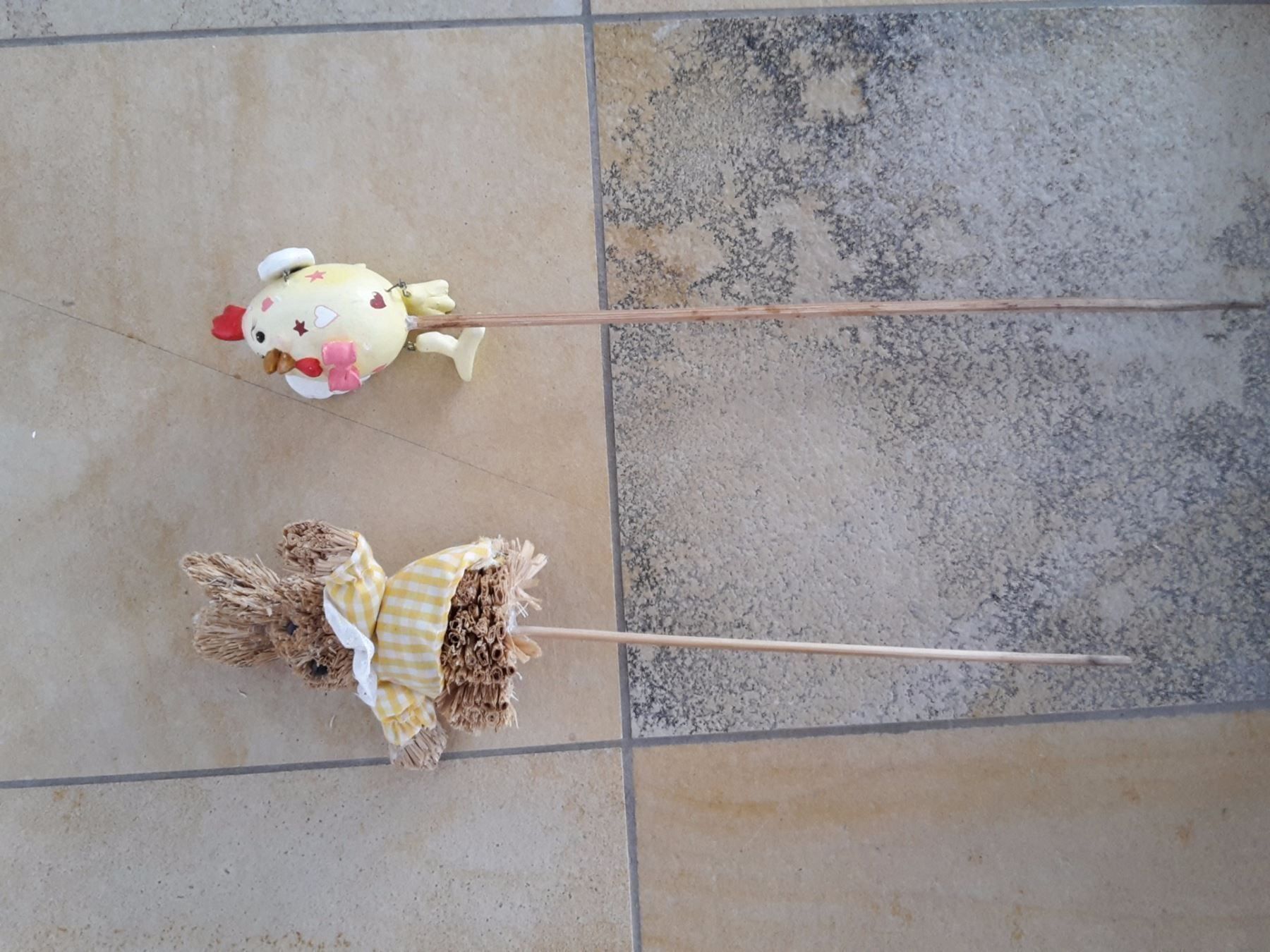 Tutte le decorazioni: Osterdeko: diverse Artikel – Usato da Sempach venduto da Outletinoo 1