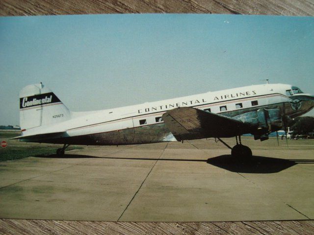 Cartes postales: Continental DC-3 N25673 – Neuf avec emballage d'origine à Thun par Abigboss