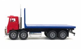 White RD Commander Twin Steer Truck Promotex USA H0 1/87