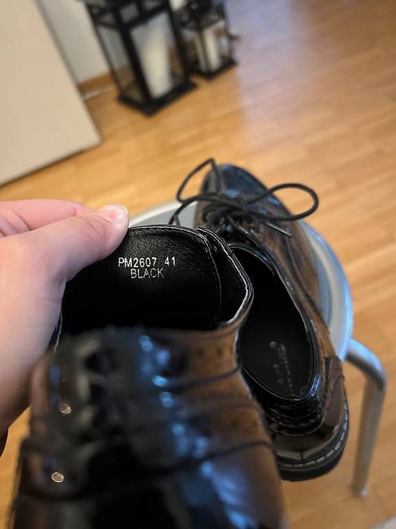 Scarpe da donna: Schwarze elegante Damenschuhe – Usato da Luzern venduto da CooperX 2