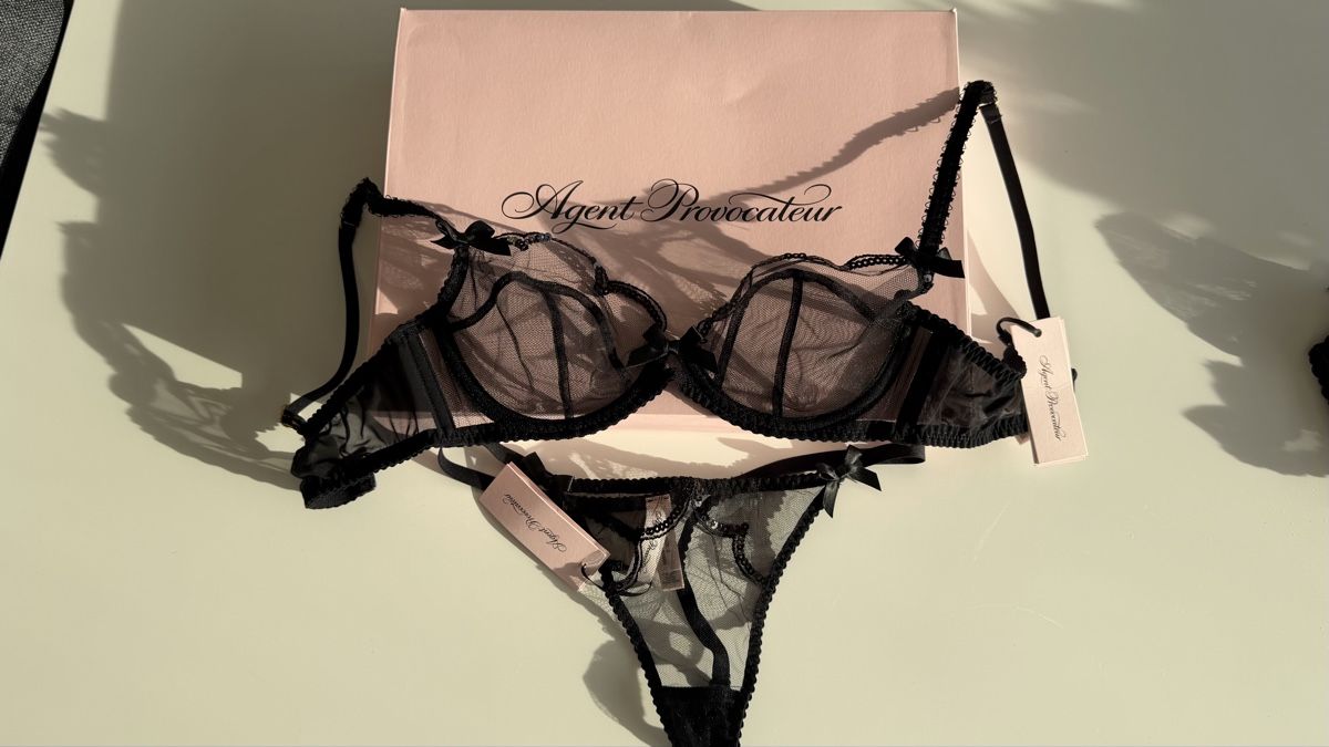 Sonstige Unterwäsche: Agent Provocateur Underwear – Neu und originalverpackt aus Küsnacht ZH von tra_678y