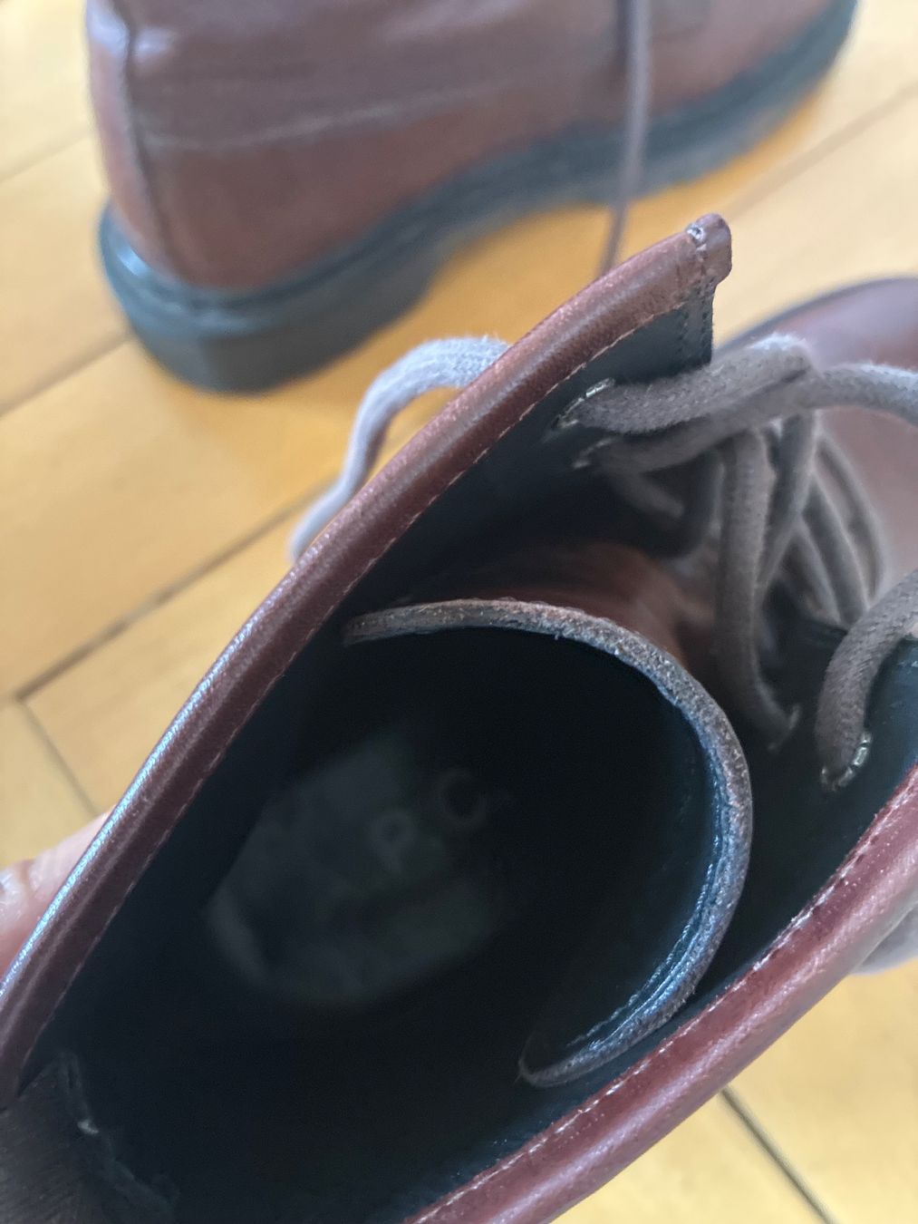 Apc Chaussures femmes: A.P.C Stiefel Gr. 39 – D'occasion à Fribourg par waves55 5