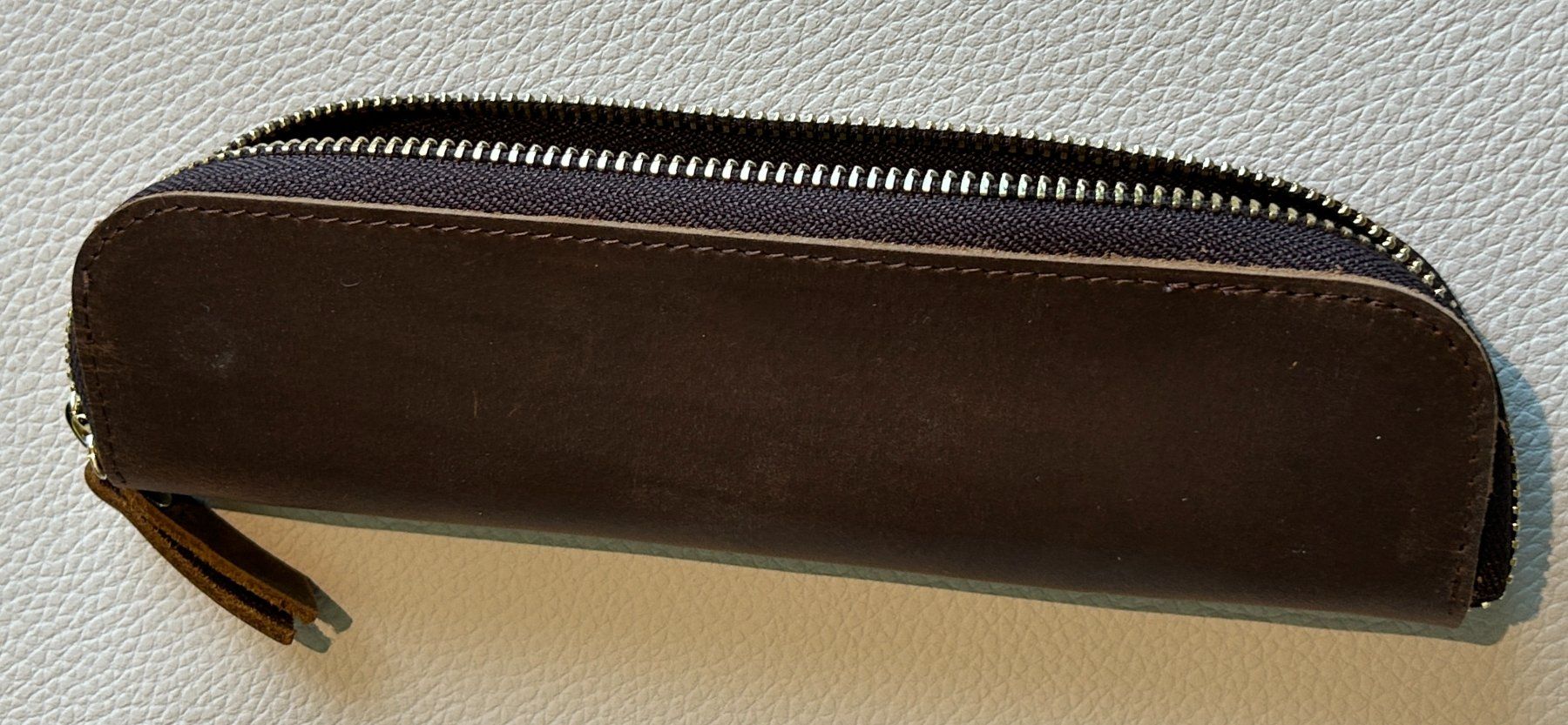 Altro in Scrittura & Disegno: Stiftetui, Leder braun, neu – Nuovo (secondo la descrizione) da Basel venduto da arm_gf7p