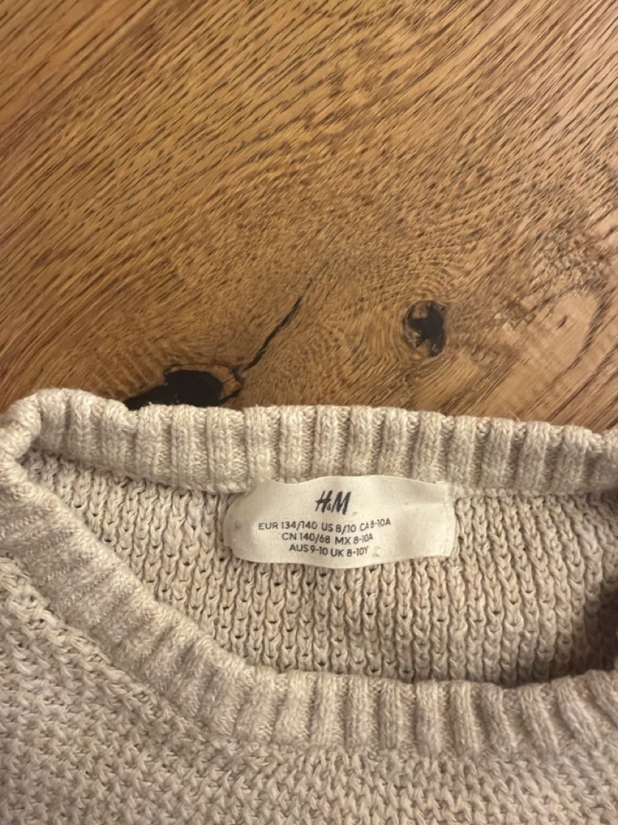 H&M Pullover & Sweatshirts: H&M Pullover grob gestrickt beige Grösse 134/140 – Gebraucht aus Wilen b. Wil von b-mountain 1