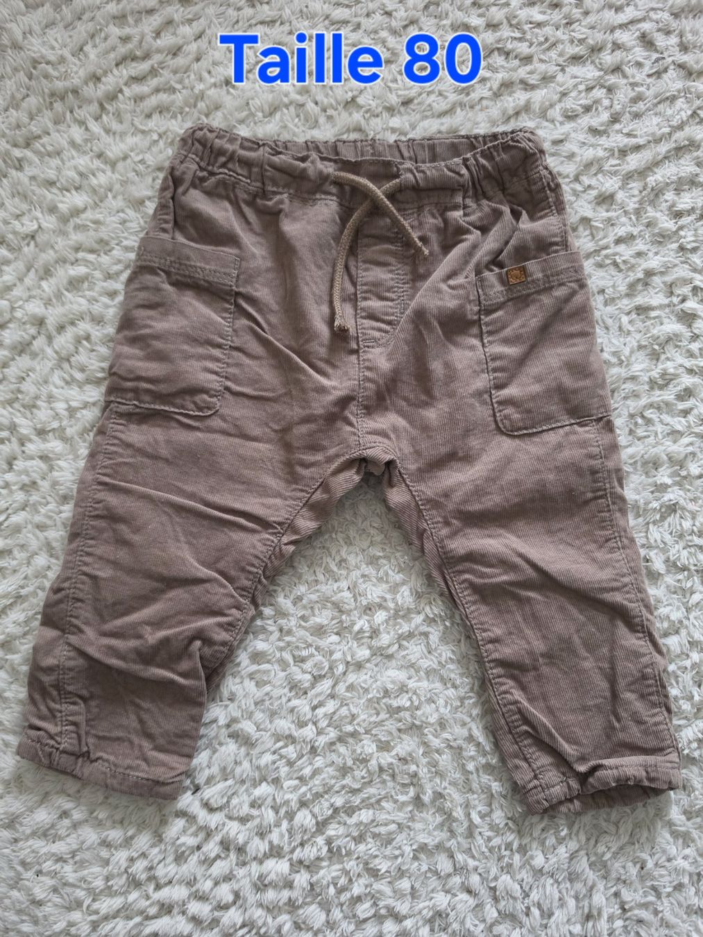 Lotti & Set di vestiti: Lot de 4 pantalons garçon – Usato da Renens VD venduto da User-VD17 4