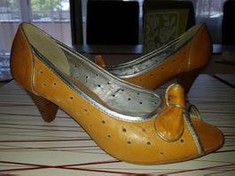 Chaussures ORIZONTE pointure 37 neuve
