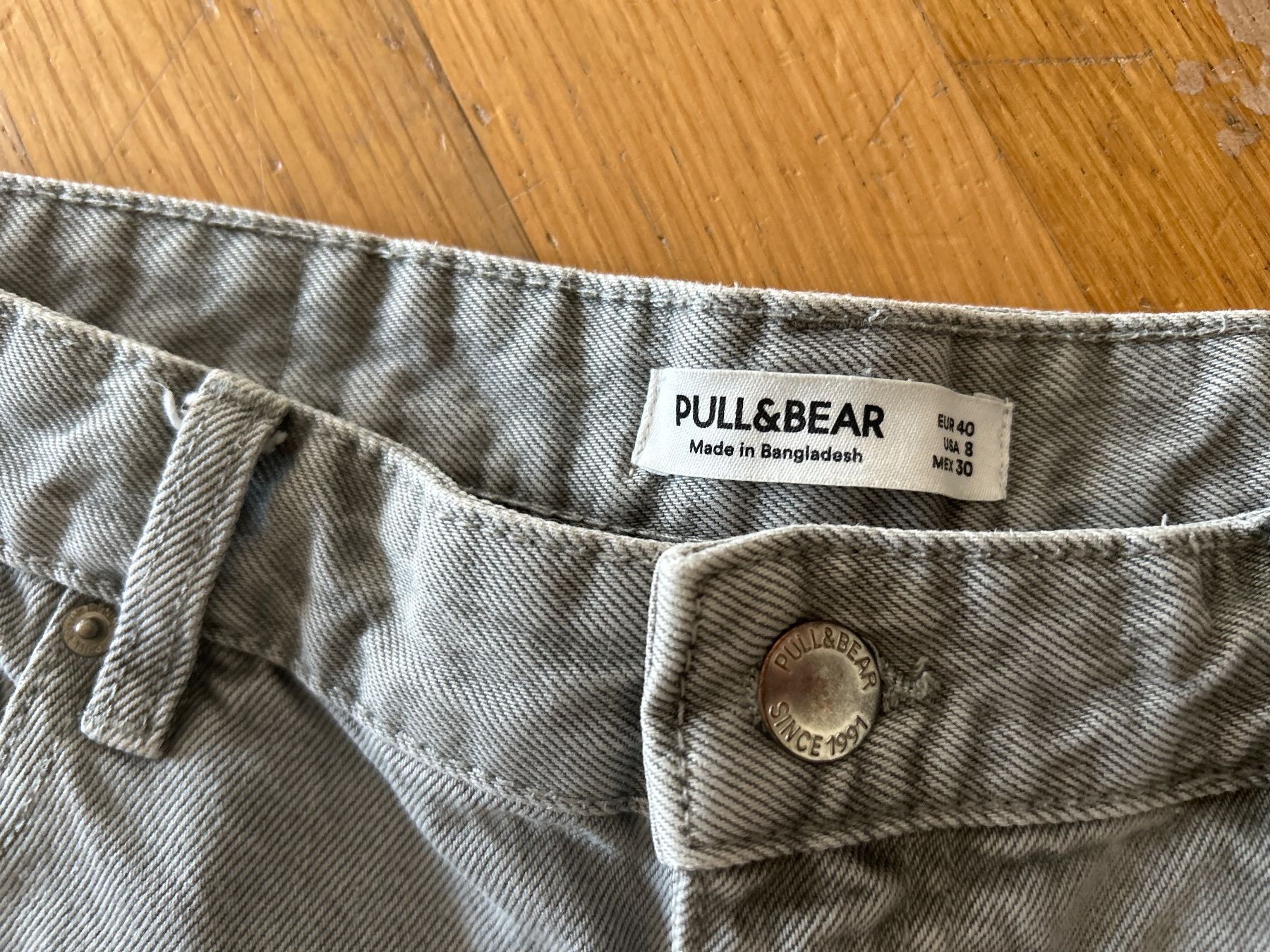 Jeans: Jeansshorts Pull&Bear (Grösse 40) – Usato da Zürich venduto da leo_m7wh 1