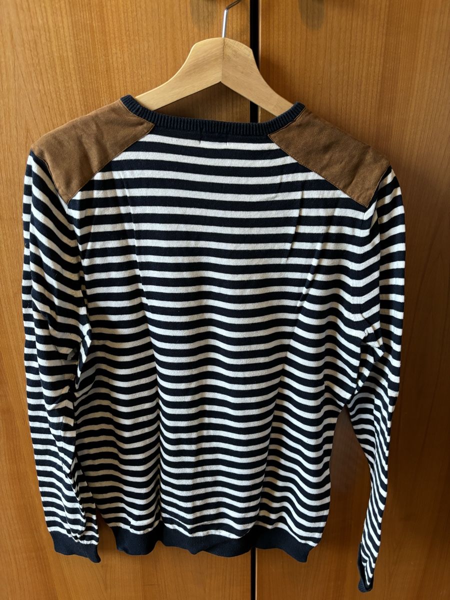 H&M Maglioni & Felpe: H&M pullover (size M) – Usato da Colombier VD venduto da jaredein 2