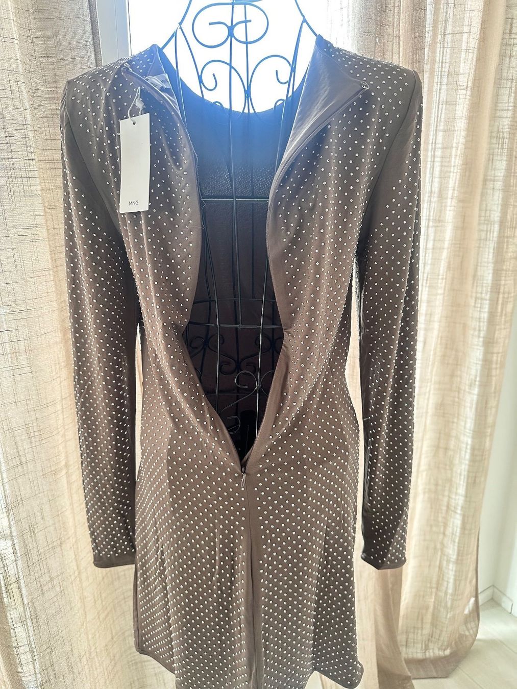 Mango Kleider: Wunderschönes Strasskleid mit gerafftem Detail, Mango, NEU – Neu und originalverpackt aus Bremgarten AG von jiom 6