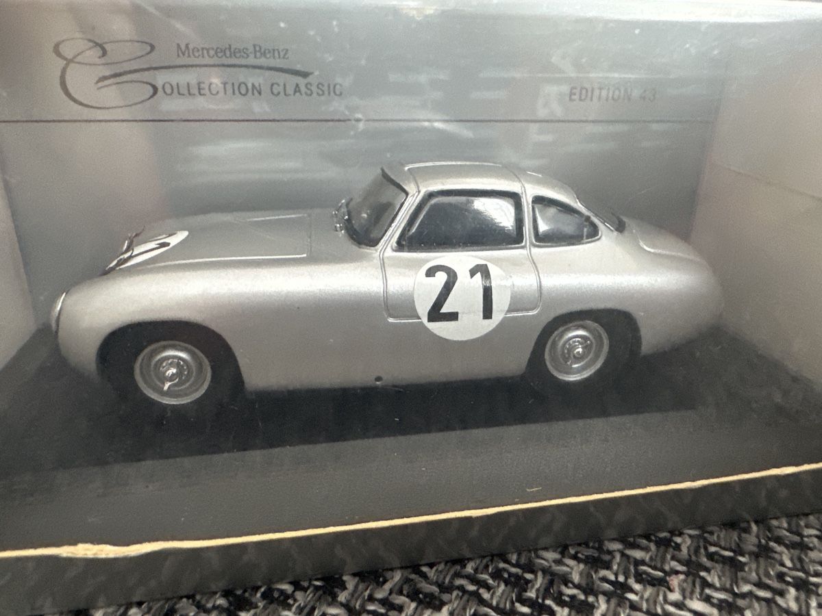 Mercedes-Benz Modellini d'auto: CC Mercedes Benz 1:43 / OVP  – Nuovo (secondo la descrizione) da Sennwald venduto da HARO-Import 1