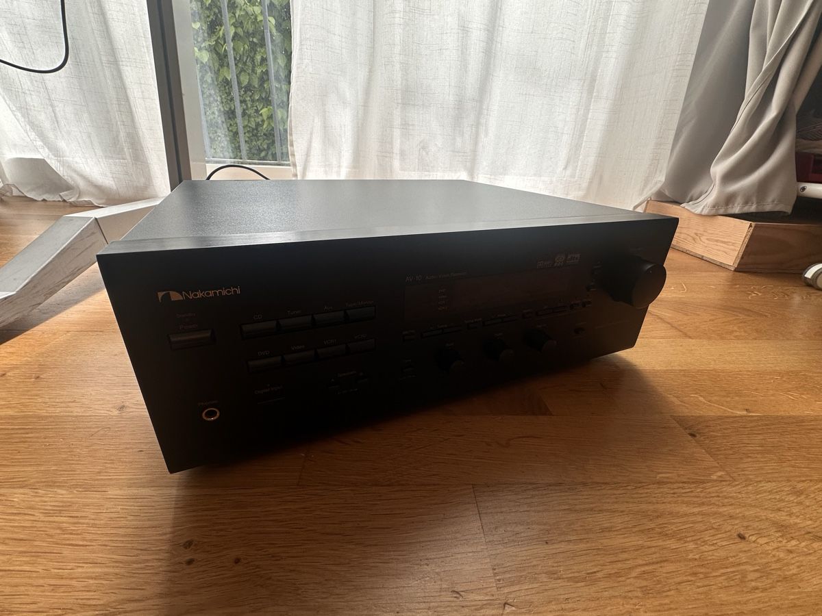 Nakamichi Ricevitori: Nakamichi AV-10 High End Audio Video Receiver – Usato da Zürich venduto da Miko49 4