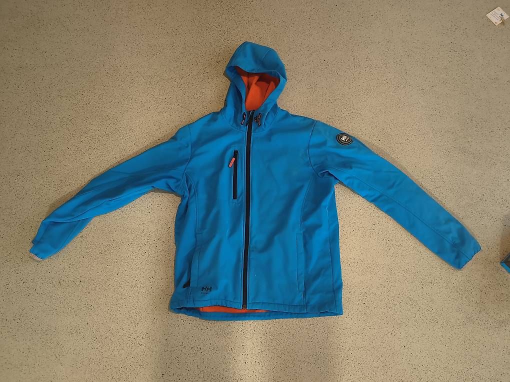Giacche: Helly Hansen Jacke – Usato da Au SG venduto da hac_sn68