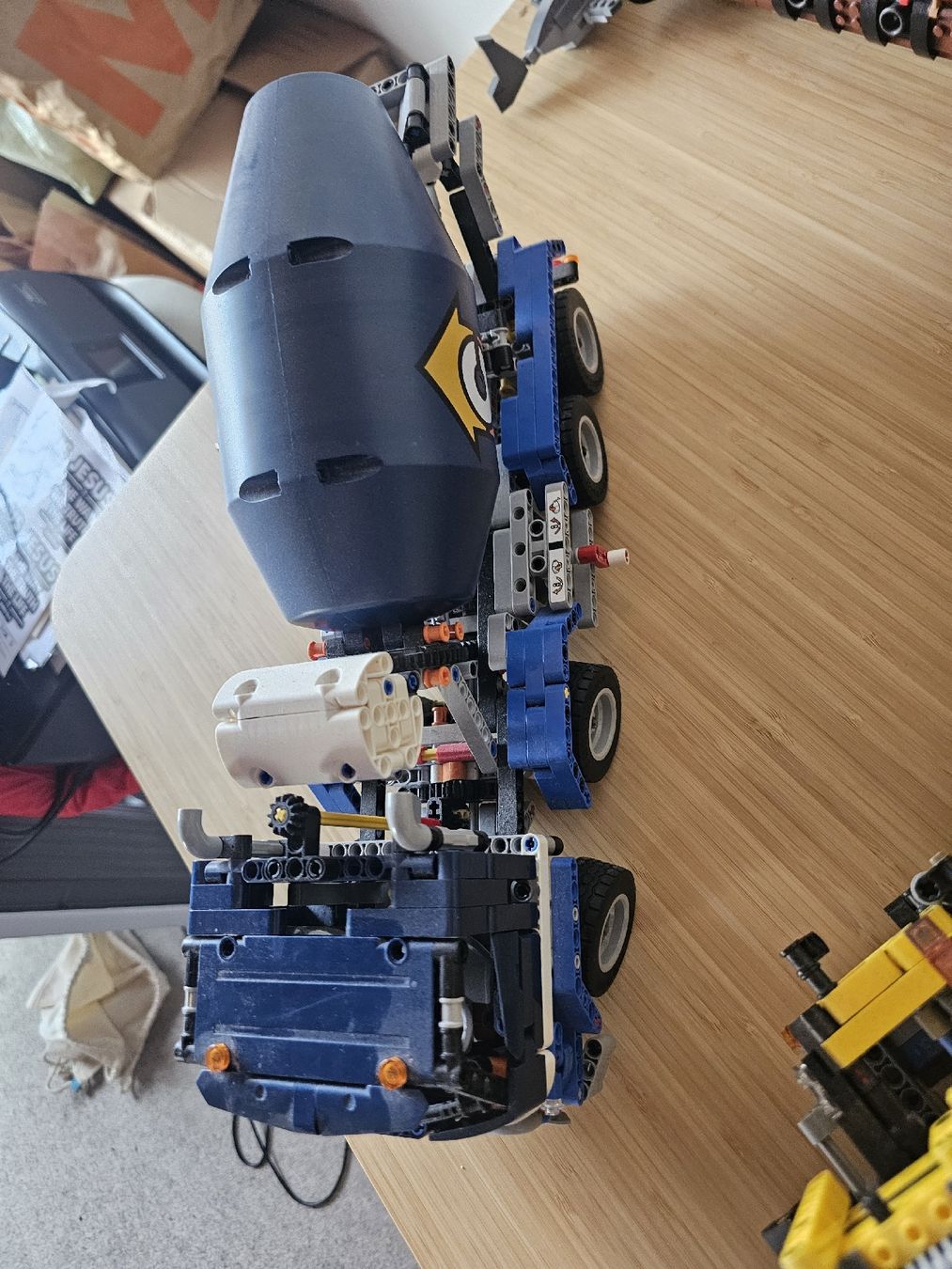 Lego Baukästen: Lego Technic 42112 Betonmischer/LKW – Gebraucht aus Winterthur von kam_6scr 1