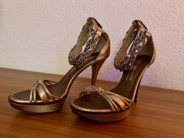 Goldige NAVYBOOT Pumps Grösse 36 Leder