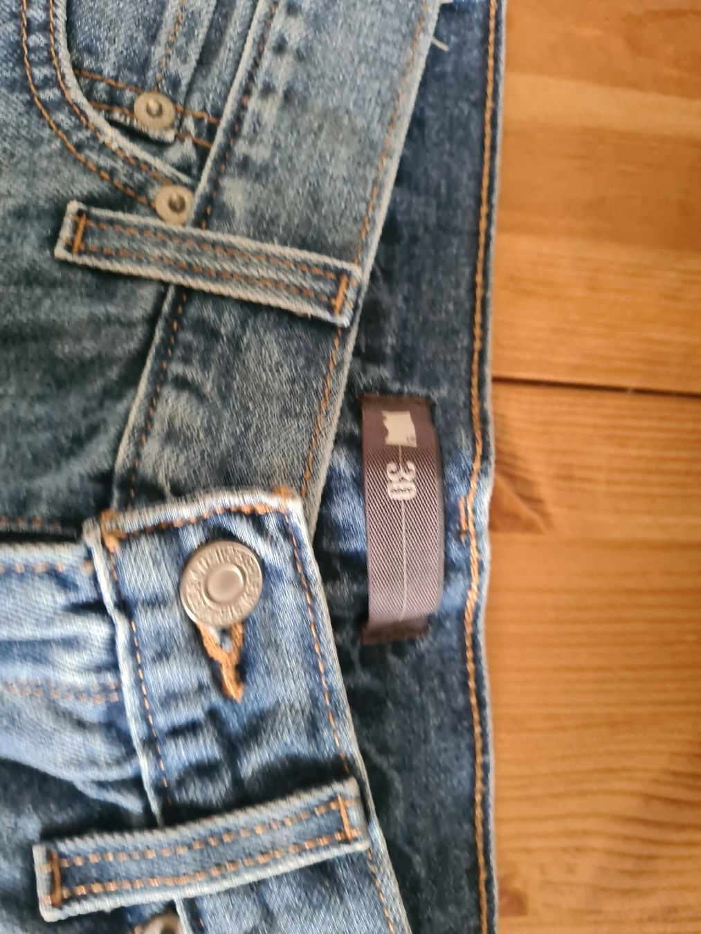 Levi's Jeans: Levi's Jeansshorts Gr. 30 – Usato da Horw venduto da Mirii91 2