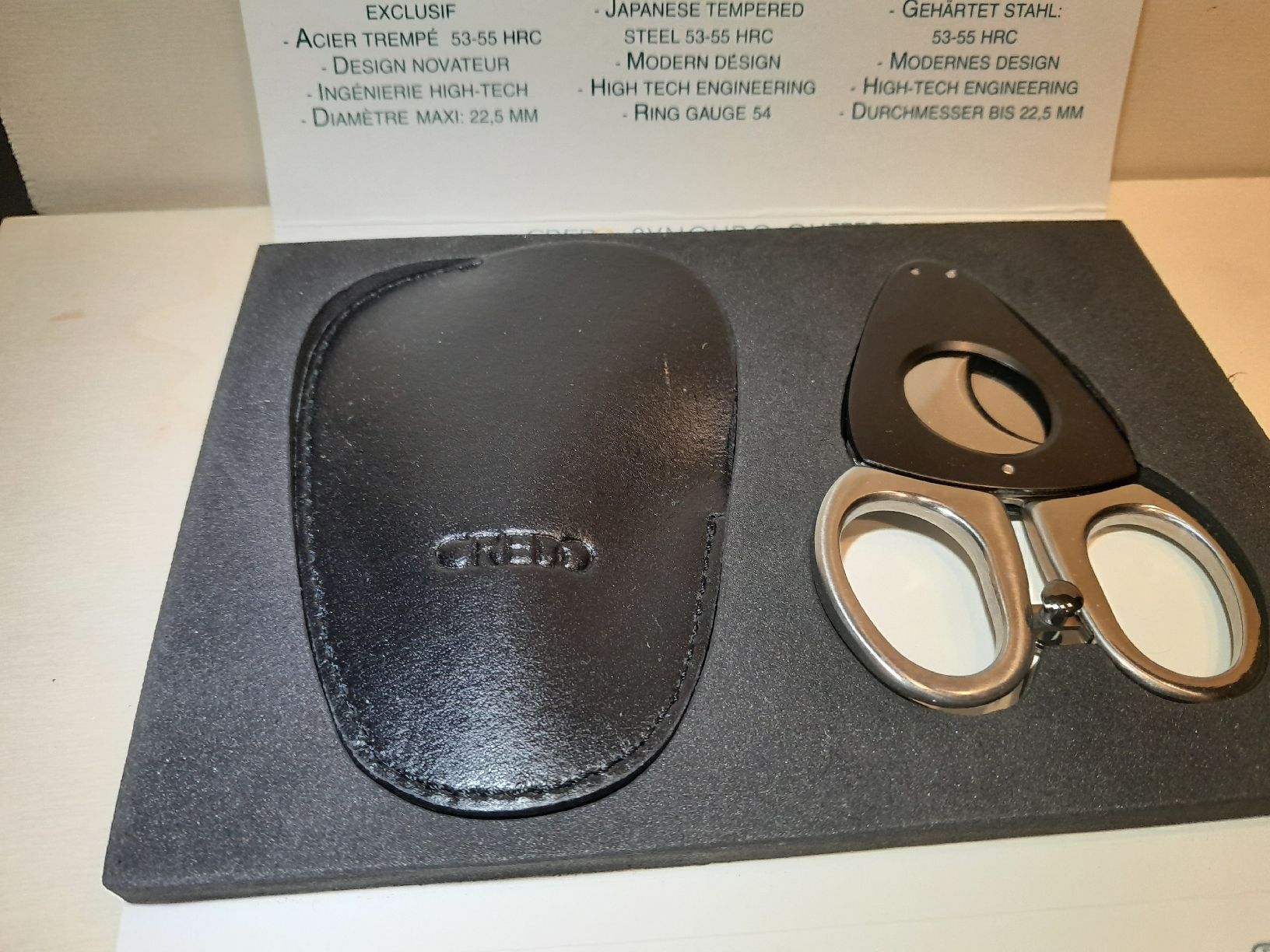 Sigari: Edler Credo Synchro Cutter,ig, mit Etui & OVP – Nuovo e nell'imballaggio originale da Biel-Benken BL venduto da Sternstaub 1