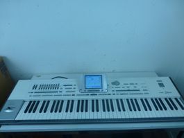 Korg PA2X Pro Keyboard mit Ständer