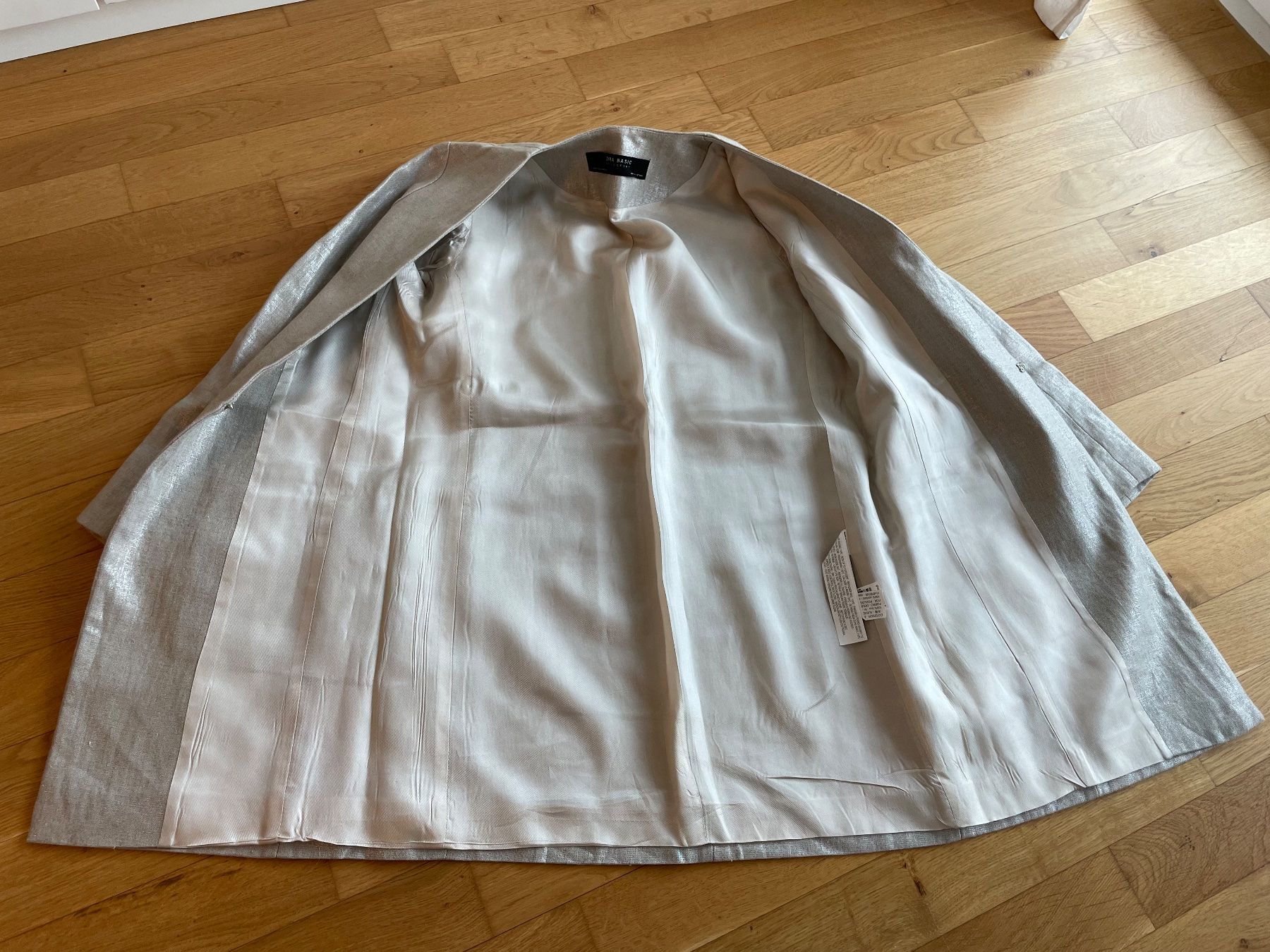 Zara Mäntel: 100% linen Spring coat XS Zara Collection – Gebraucht aus Zug von dim_np7l 5