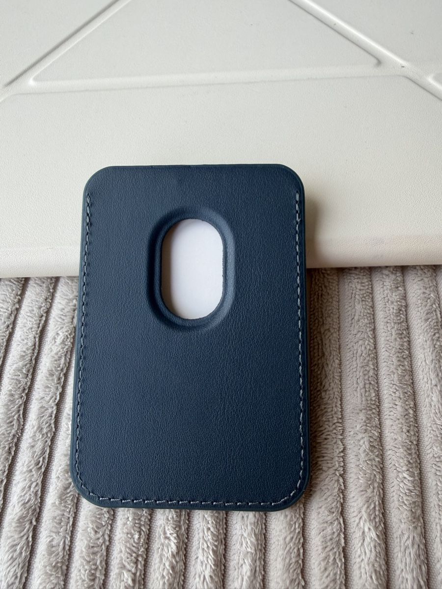 Portafogli: Apple Wallet neu – Nuovo (secondo la descrizione) da Valangin venduto da Maxime384 2