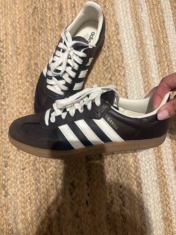 Herrenschuhe: Adidas Sneakers  – Gebraucht aus Zürich von AJO91 1