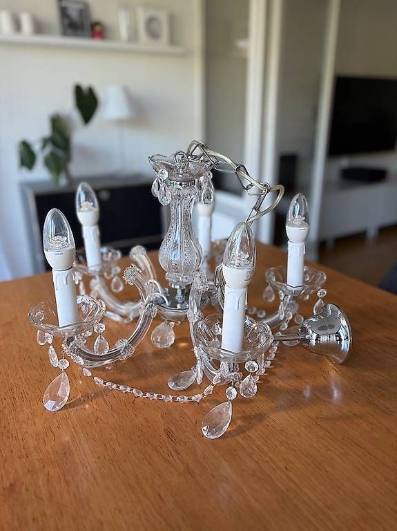 Lampadari & plafoniere: Kronleuchter – Usato da Binningen venduto da dia-17