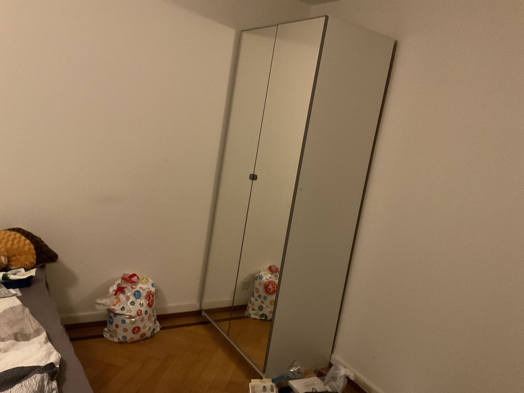 Armadi: Kleider Schrank – Usato da Zürich venduto da Schlauer1 1