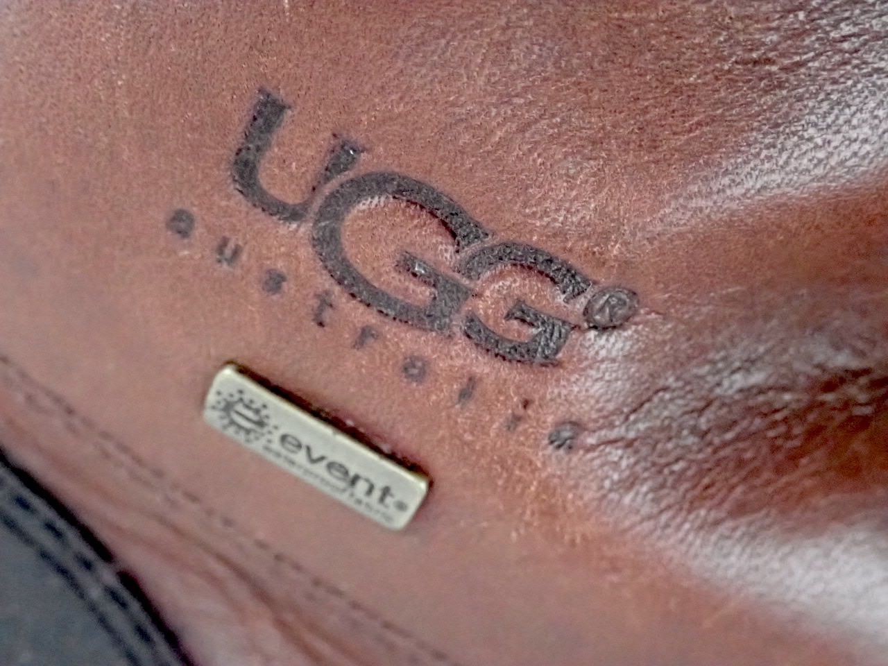 Ugg Scarpe da donna: UGG Boots Event 36 Vibram Stiefel Winterstiefel – Usato da Wil SG venduto da BrocknRoll 5