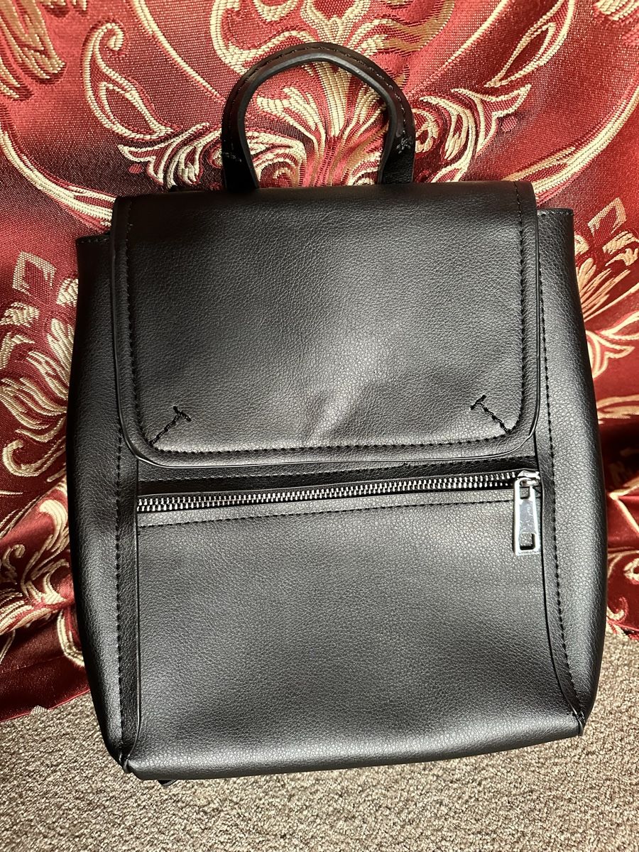 Zaini: Rucksack, schwarz, silber, wie neu – Nuovo (secondo la descrizione) da Zollikon venduto da into-the-west 5