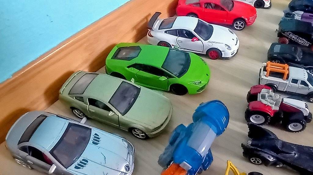 Voitures modèles: Grosse Autosammlung – D'occasion à Schwerzenbach par Aura888 2