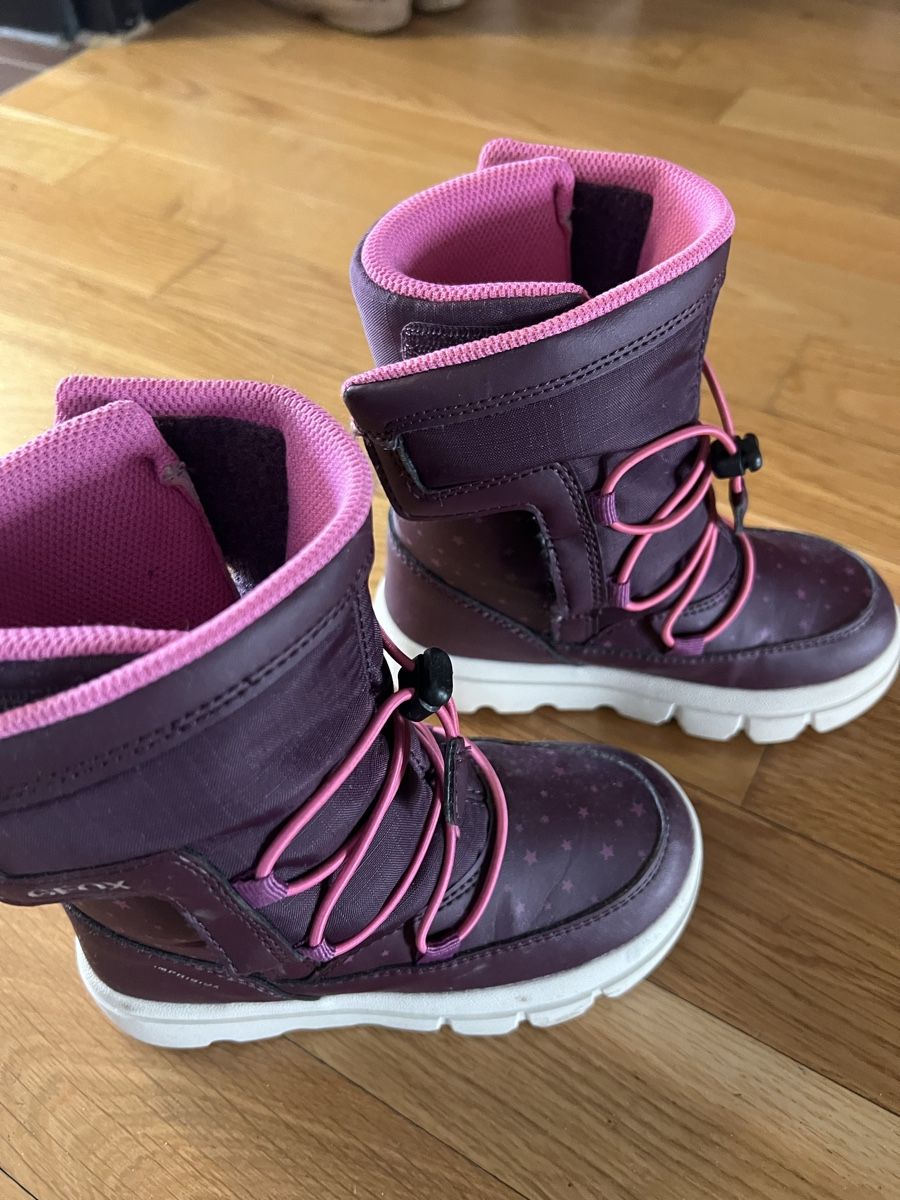 Geox Scarpe per ragazze: Winterstiefel, Geox Amphibiox Gr. 27, Top Zustand! – Nuovo (secondo la descrizione) da Zürich venduto da Blinddarm 1