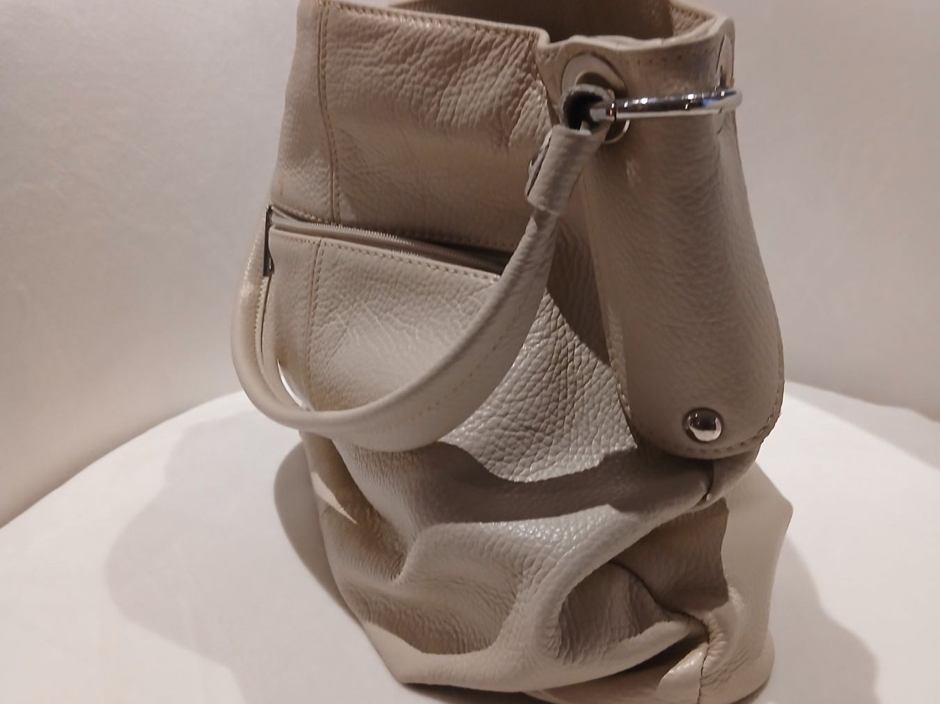 Borse da donna: Neue Rindsleder Tasche – Nuovo (secondo la descrizione) da Eschenbach SG venduto da baradunja 1
