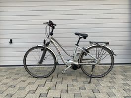 Flyer E-Bike Silber neuwertiger Zustand