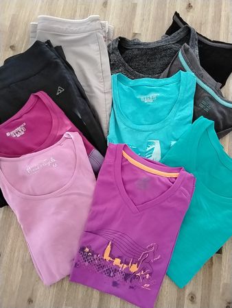 SPORT PAKET ###  8x Sport-Shirt und 2x Sport-Hosen 3/4 lang