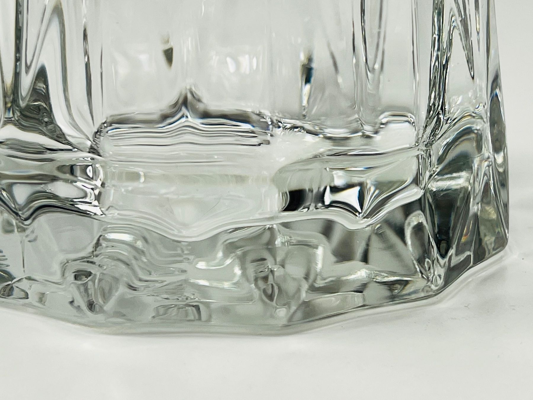 Portacandele: PATENT HR - Pressglas Windlicht / Vase – Usato da Zürich venduto da Arche_Brockenhaus 7