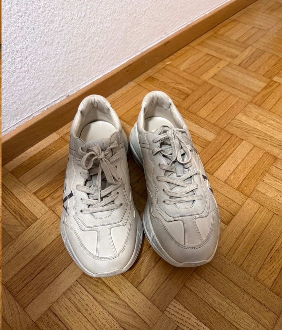 Gucci Herrenschuhe: Gucci Sneaker Beige Grösse 43 – Gebraucht aus Kloten von mla_5rbs 3