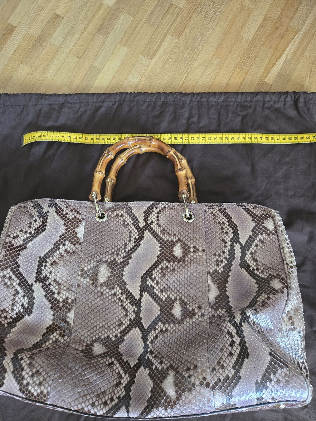 Gucci Taschen für Damen: Tolle Gucci Tasche mit Pythonleder – Gebraucht aus Adliswil von ani_l7ql 6