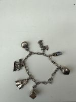 Altes Silber Armband mit 7 Anhängern