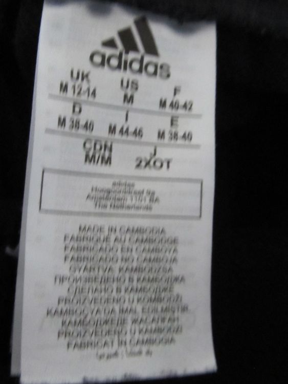 Adidas Pantaloni: Trainerhose Adidas Gr. M – Usato da Ebikon venduto da Dubi1 2