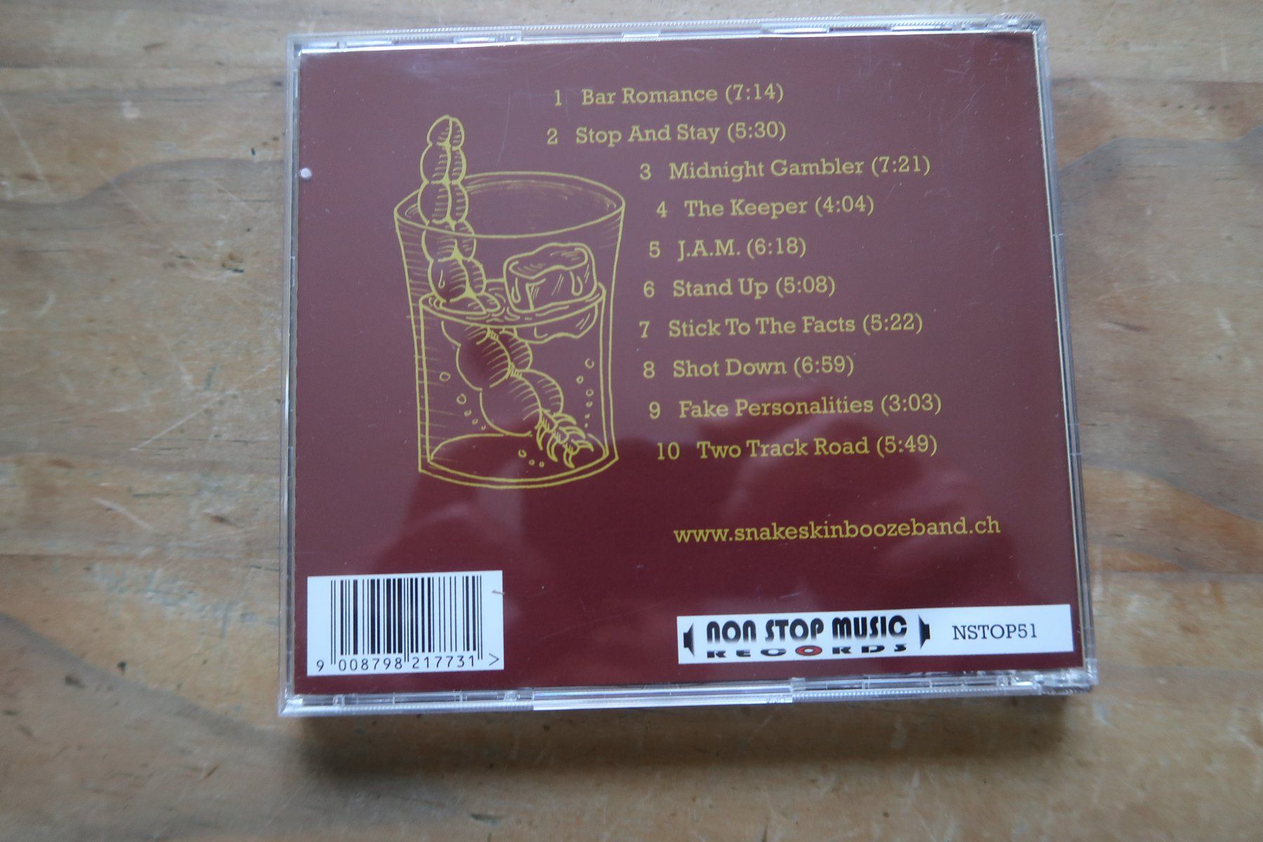 CD: SNAKESKIN - BOOZEBAND - SWISS HARD ROCK - CD – Usato da Basel venduto da Patiscat 1