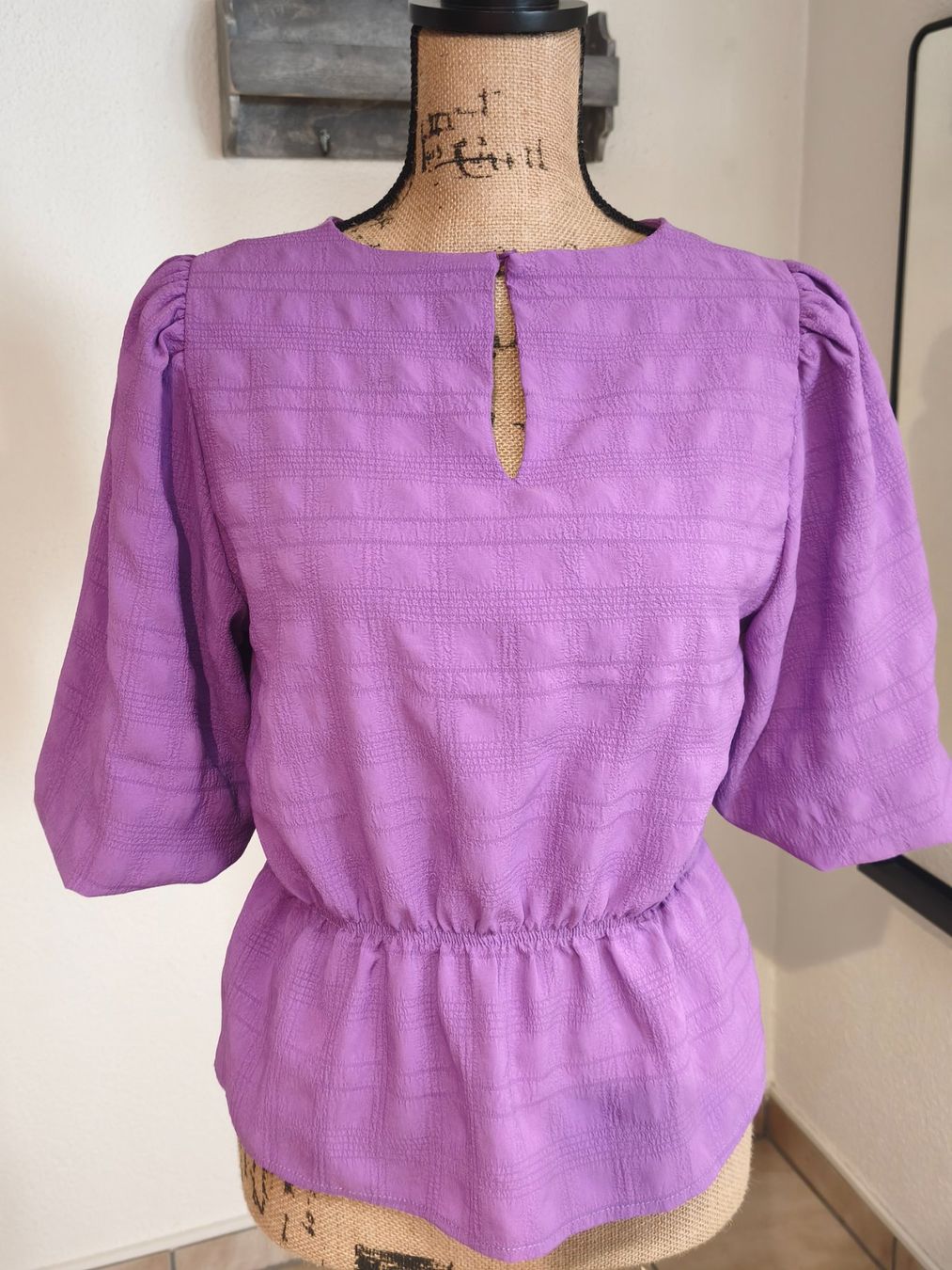 Only Camicette: Bluse lila Grösse S mit Gummizug Taillie – Nuovo (secondo la descrizione) da Emmetten venduto da SecondhandSiska