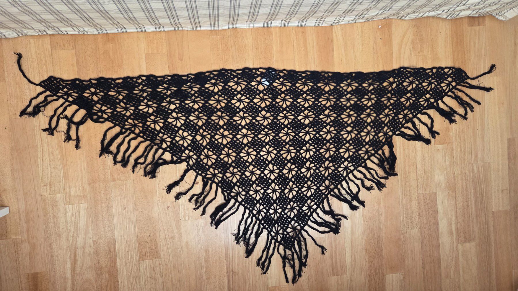 Foulards & écharpes: Häkel Schultertuch – D'occasion à Fislisbach par Maieriisli25