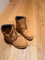 Classic Timberland Boots - Iconic Style, EU 39 - Unisex!