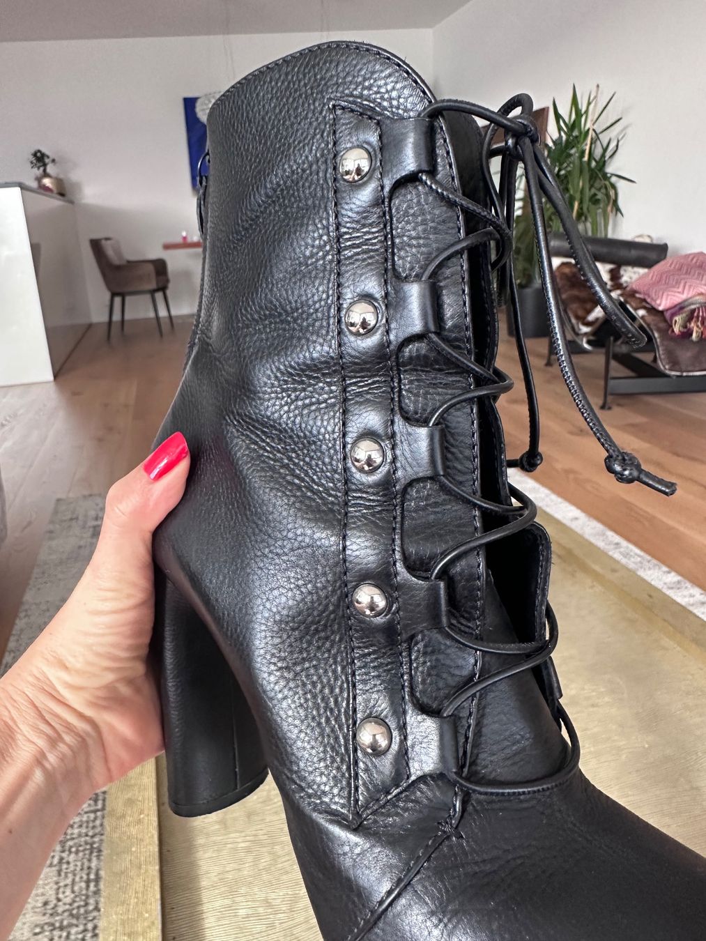 Casadei Scarpe da donna: Casadei Leder-Stiefeletten mit Absatz – Usato da Oberägeri venduto da Brand_for_you 1