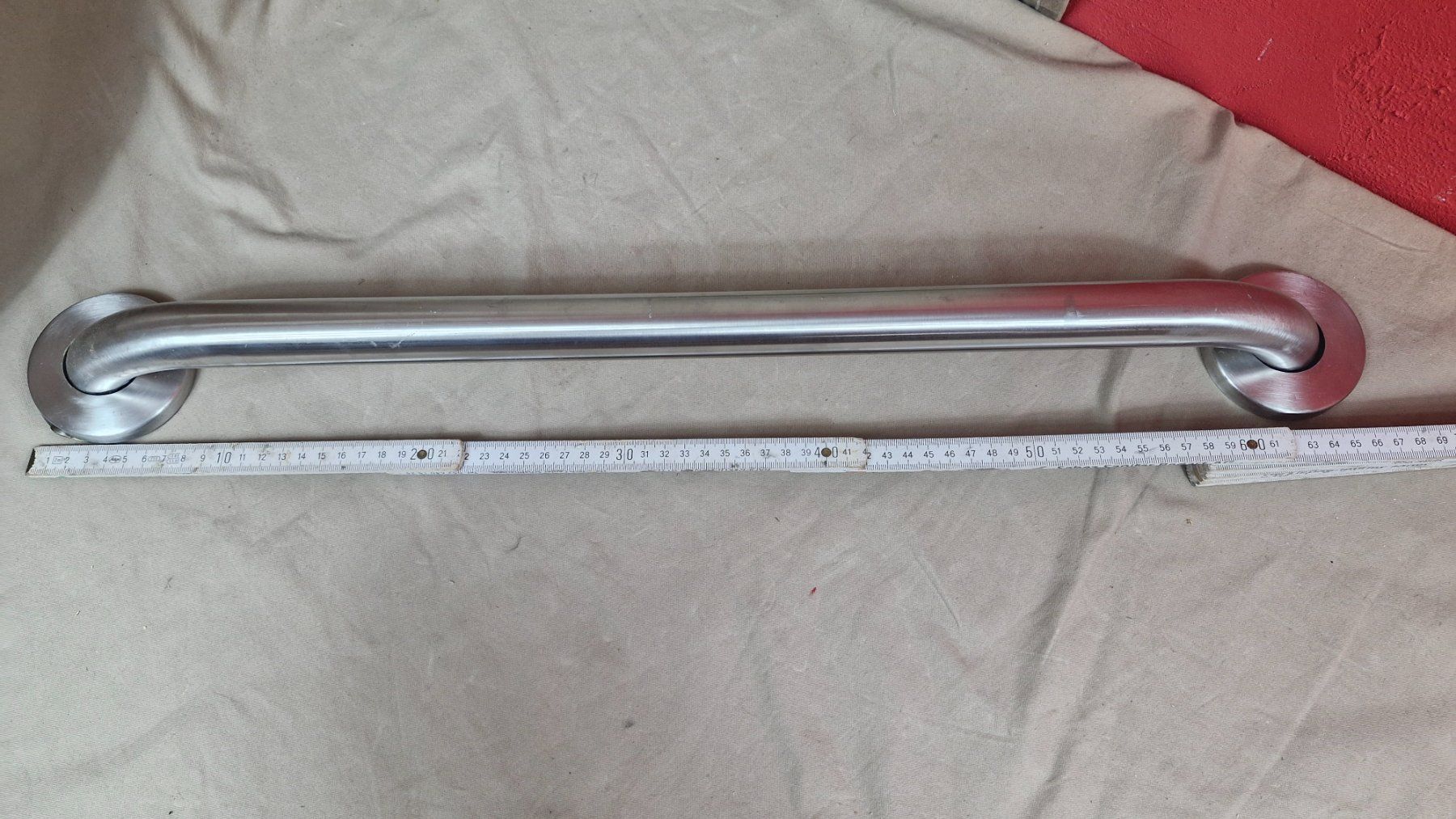 Geländer: Haltegriff WC oder Badewanne 66 cm (153) – Gebraucht aus Dorf von Zur-Lingg 5